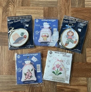 Vintage Lot Of 5 Mini Cross Stitch Kits - Flowers, Duck, NEW - Picture 1 of 5
