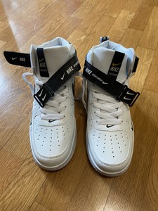 Scarpe da ginnastica da uomo a strappo bianco Nike | Acquisti Online su eBay