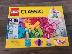 New LEGO 10694 Classic Creative Supplement Bright Colors Retired Set - Picture 1 of 3