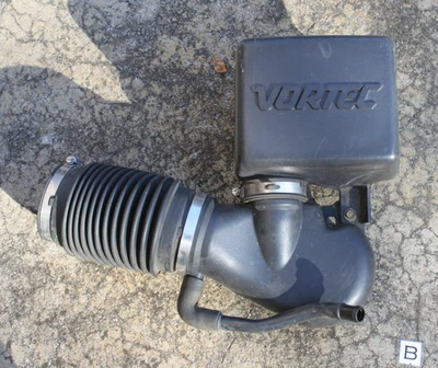 1995-1999 CHEVY SILVERADO GMC SIERRA 5.7 V8 VORTEC AIR INTAKE RESONATOR C HOSE b - Image 1 of 2