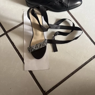 Zapatos de mujer Foto 1 de 2