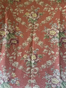 Una cortina de tela floral antigua vintage romántica en mal estado cabaña ~ coral 4 disponibles - Imagen 1 de 9