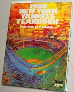 1980 New York Yankees Yearbook Signed by Yogi Bera Jeff Torborg & Joe Altobelli - Picture 1 of 6