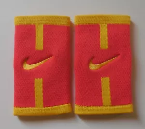Nike Court Logo DW Wristbands Bright Crimson/Varsity Maize/Varsity Maize 1 Pair - Picture 1 of 2
