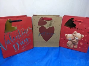 Geschenktüte Valentinstag mit Liebe, Bären & Herzen - Bild 1 von 10