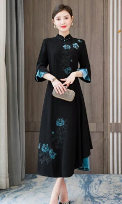 Women Chinese Embroidery Floral Long Dress Patchwork Velvet Cheongsam Qipao Gown - Image 1 of 4