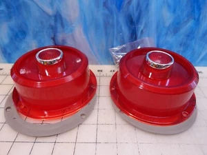 1955 FORD TAIL LIGHT LENS GLO-BRITE 319 THUNDERBIRD FAIRLANE SKYLINER VICTORIA - Picture 1 of 19