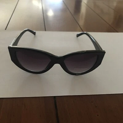 New Lucky Brand Black Cat Eye Sunglasses 100 Percent UV Protection - Image 1 of 4