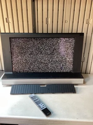 Bang & Olufsen Beovision 8-26 Television With Remote Control - Power Tested Only - Image 1 of 4
