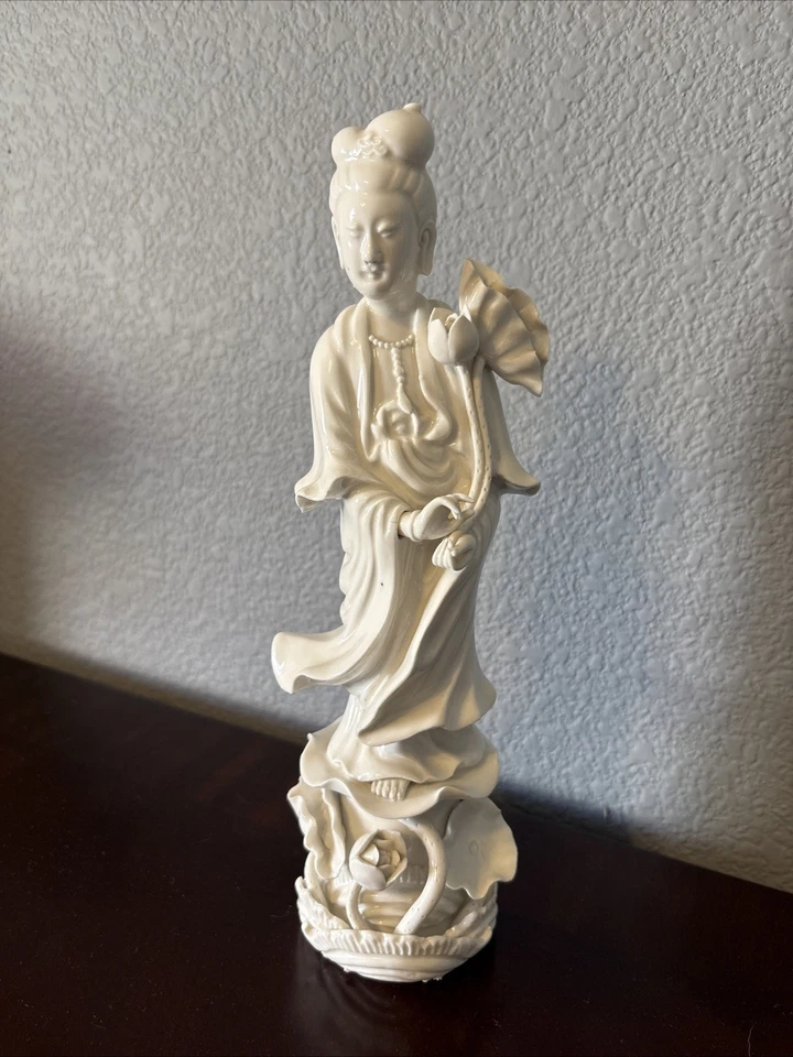 Porcelana chinesa vintage Blanc De Chine Guanyin Kwanyin  - Imagem 1 de 4
