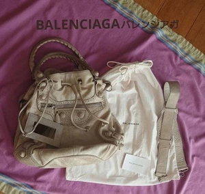 Seltene BALENCIAGA Riesenbommel hellgrau Tasche Vintage Leder - Bild 1 von 16