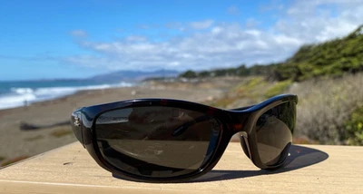 Gafas de sol envolventes Hobie Surfrider - polarizadas muy buen estado  Foto 1 de 4