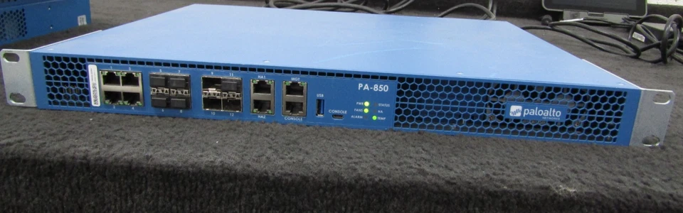 Palo Alto Networks PA-850 Security Firewall Appliance - Image 1 of 4