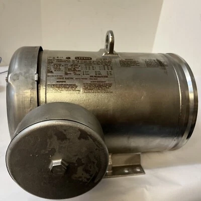 132649.00 Leeson Extreme Duck Ultra - Image 1 of 4