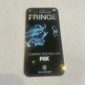 Fringe Comic con 2011 tarjeta de llave de hotel recuerdos rara - Imagen 1 de 2
