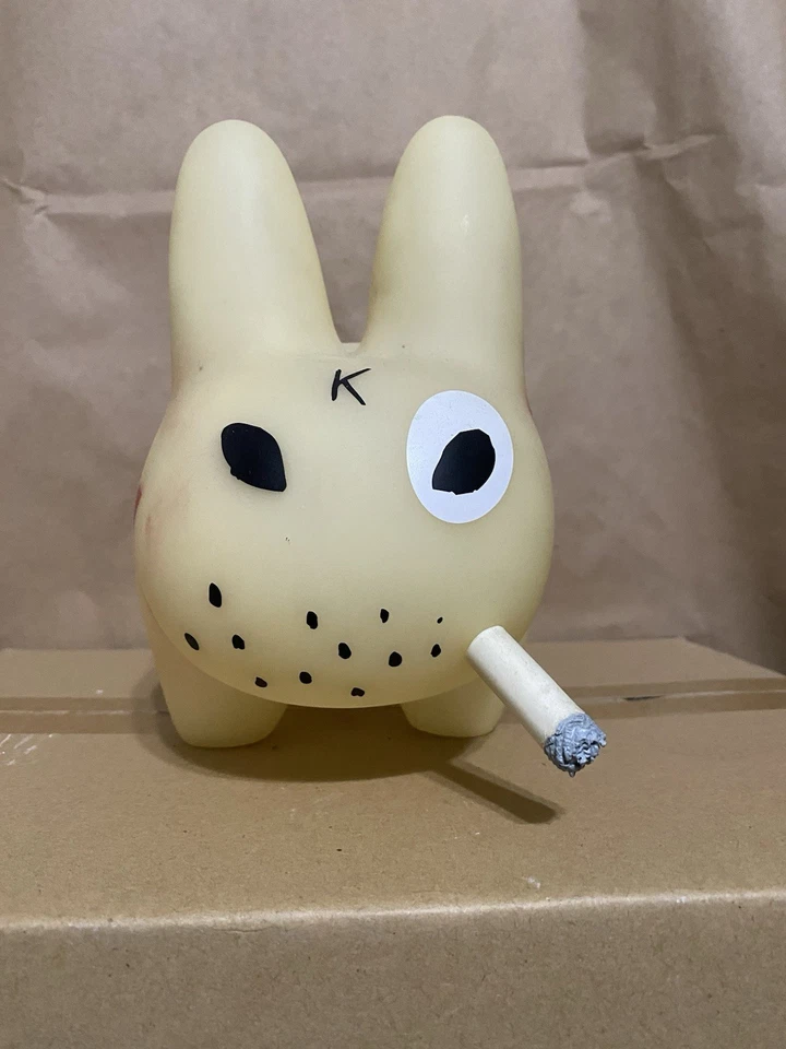 Frank Kozik X Kidrobot  - FCK LA - 2006 10" GID Smorkin Labbit LE 50 Signed - Image 1 of 4