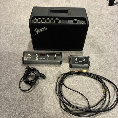 Fender Mustang GT40 Power Cord with Amp With MS4 Footswitch - image 1 of 4