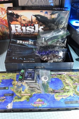 Risk Halo Legendary Edition Board Game Hasbro 2012 - Complete in Box - Image 1 of 4