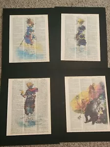 Menge 4 Kingdom Hearts Wörterbuch Buch Kunstdruck Poster Sora Axel Roxas - Bild 1 von 6