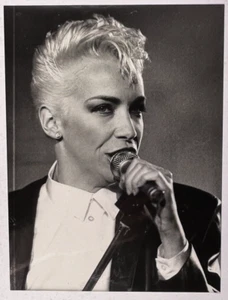 Annie Lennox Photo Eurythmics Original Stamped Black And White Promotion 1986 - Picture 1 of 12