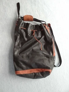 Seesack, Leder, neuwertig, auch als Rucksack zu verwenden - Bild 1 von 4