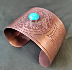 Brass women's bracelet with stone and patterns. Metal Ethnic arm bracelet. - Picture 1 of 7