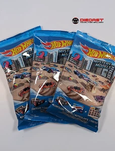 Hot Wheels 2020 Mystery Model Car Series 2 #3 2013 Dodge Viper SRT in Blue - Picture 1 of 1