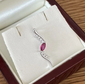9ct White Gold 0.33ct Ruby & Diamond Pendant, 1.35g - Picture 1 of 4