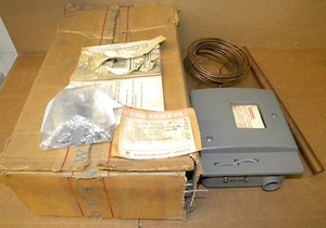 HONEYWELL T644A-1256 TEMP CONTROL T644A1256 - Picture 1 of 3