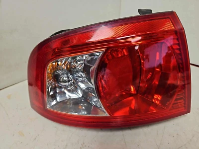 01-02 KIA OPTIMA Luz Trasera Izquierda Lámpara Inversa Cuarto Panel Mnt Lado del Conductor Lh Foto 1 de 4