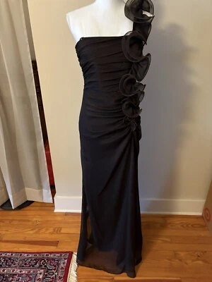 Formal Gown Betsy And Adam, Ruffled, Brown. S - Image 1 of 4