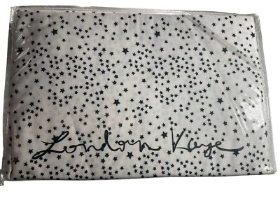 Juego de sábanas London Kaye estrellas negras sobre blanco Dreamy Night tamaño doble 3 piezas nuevo Foto 1 de 4