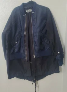 Levis Bomber Fish Tail 2-in-1 Jacket Size M Navy/Black - Picture 1 of 5