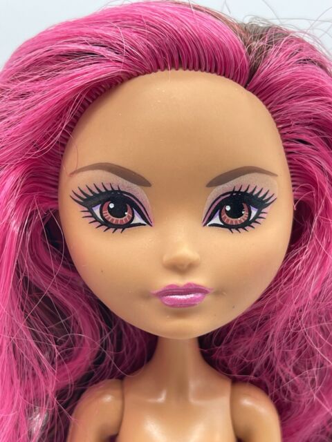 Boneca Ever After High Poppy O'hair Filha Da Rapunzel, ever after high  bonecas preço 