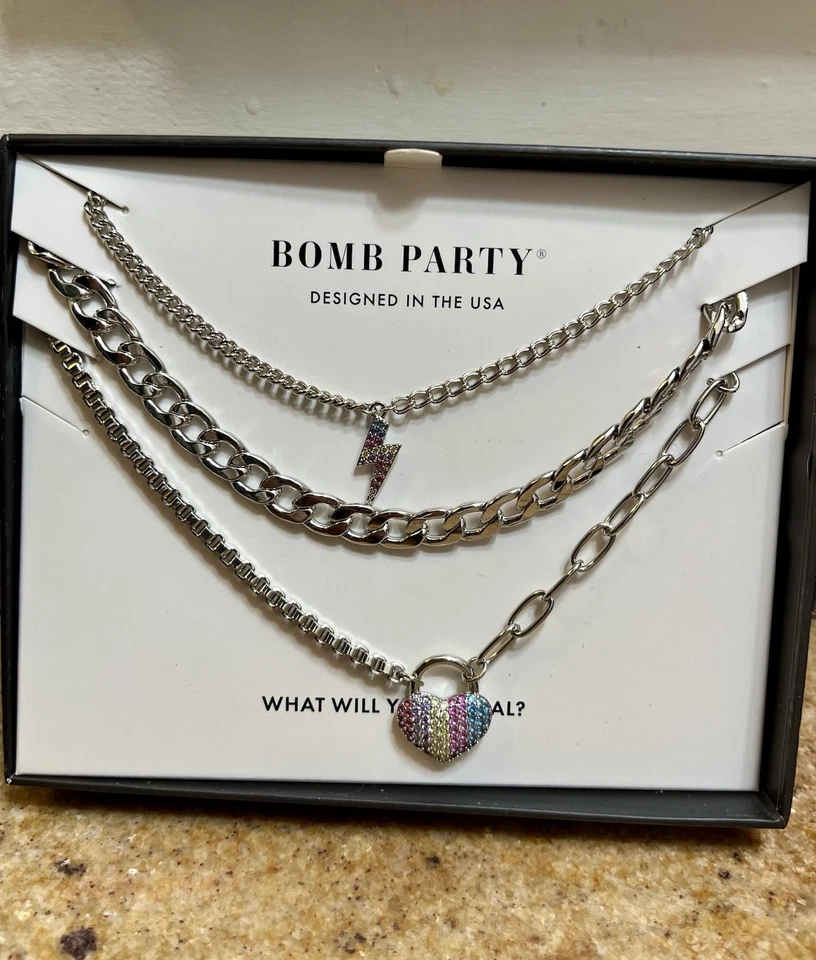 Bomb Party BLACK BOX Luxe Layers RBP5807 She’s Lightening In A Bottle RARE FIND! - Image 1 of 4