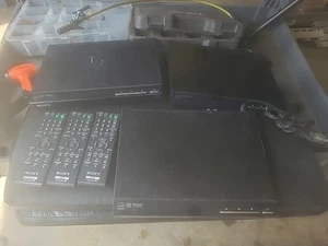 Reproductor DVD Sony DVP-SR510H-Negro Todo Funciona.Usado con Desgaste. 3 mandos a distancia batería dañados - Imagen 1 de 16