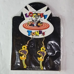 Vintage 1992 Looney Tunes 1.5" Road Runner Glow in the Dark Earrings Starline - Picture 1 of 5
