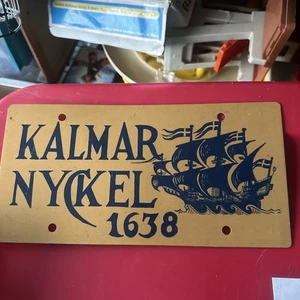 Kalmar Nickel License Plate U2 - Picture 1 of 5