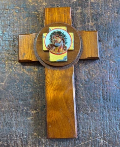Vintage Wooden Crucifix With Hand Painted Relief of Jesus Christ Beautiful!!! - Picture 1 of 6