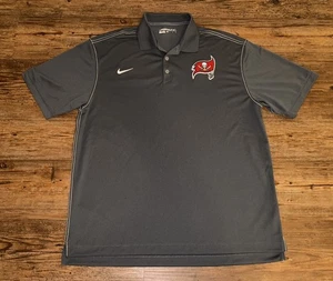 Tampa Bay Buccaneers XL Nike Polo Dri Fit Gris Parche Logo - Imagen 1 de 3