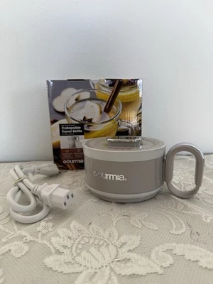 Collapsible Travel Kettle - Image 1 of 4