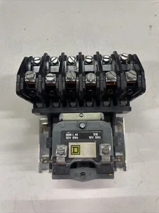 (1) QUADRATISCHER D 8903 L060 BELEUCHTUNGSSCHÜTZ - Bild 1 von 4