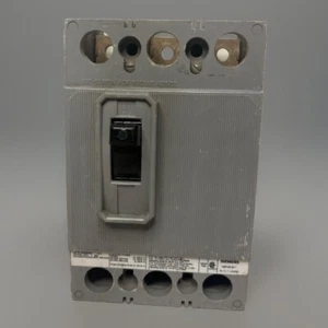 Disyuntor Siemens QJH23B150 150A 3P 240V usado - Imagen 1 de 3