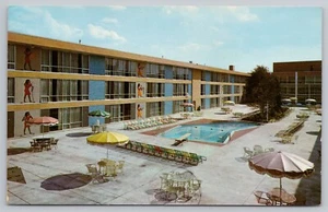 Tarjeta postal de Cleveland OH Sahara Motor Hotel decoración artística egipcia piscina patio años 60 - Imagen 1 de 3