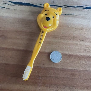 Vintage Disney Store Winnie The Pooh Character Toothbrush Never Used Childrens - Picture 1 of 1