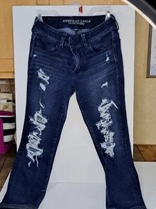 American Eagle 360 Super Stretch Womens Size 8 Distressed 24 Inch Inseem - Picture 1 of 4
