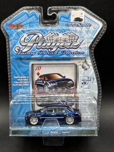 2005 Maisto PLAYERZ 1:64 BLUE CHRYSLER 300C HEMI 10 of Diamonds MANY MORE LISTED - Picture 1 of 4