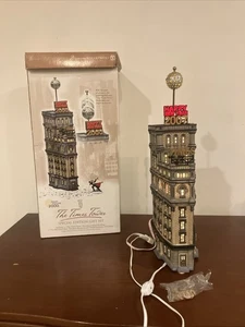 Department 56 The Times Tower - gebraucht - funktionstüchtig - leichte Beschädigung - lesen - Bild 1 von 9