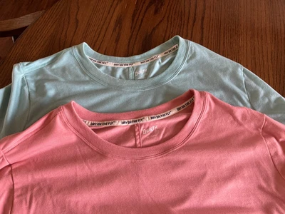 Women's Duluth Trading T Shirt LS Dry on The Fly Lot of 2 Green and Pink Size L - Image 1 of 4