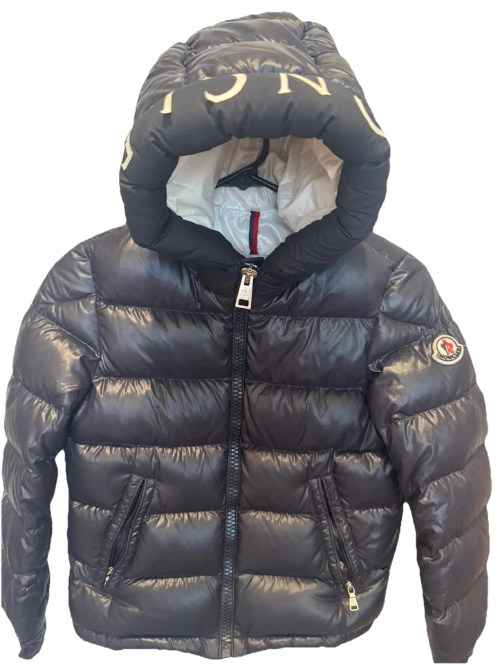 Chaqueta acolchada de plumón azul marino MONCLER para niños talla 10 ANS con capucha Foto 1 de 4